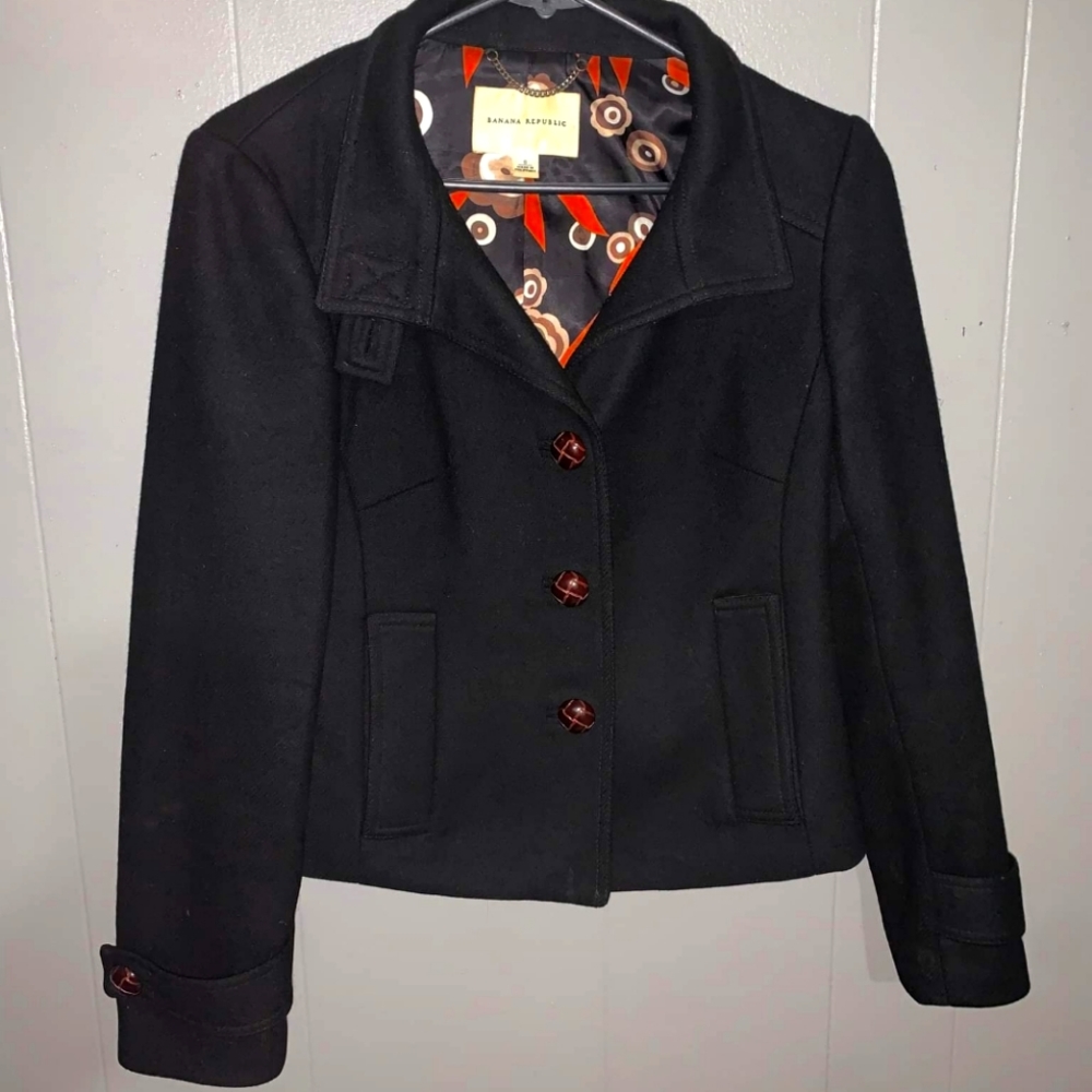 BANANA REPUBLIC WOMANS BLAZER
